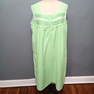 Country Store cotton green, white gingham housecoat nightgown w lace hems. Large